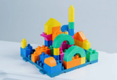 Набор для конструирования "Моби Замок" - fgospostavki.ru - Радужный