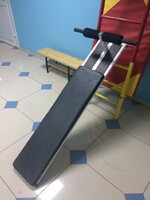 Доска для пресса навесная на шведскую стенку с двумя валиками (длина 1,5 метра) - fgospostavki.ru - Радужный