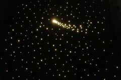 Настенный фибероптический ковер «Звездное небо» 1,45х1,45 м, 120 звезд в комплекте со светогенератором - fgospostavki.ru - Радужный