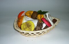 Муляжи "Корзина с грибами" - fgospostavki.ru - Радужный