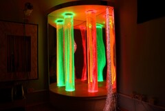 Сенсорный уголок большой с двумя колоннами, двусторонней подсветкой и фибероптическими нитями. VIP класс. - fgospostavki.ru - Радужный