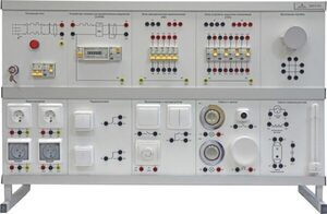 Стенд по электромонтажу тип 2 - fgospostavki.ru - Радужный