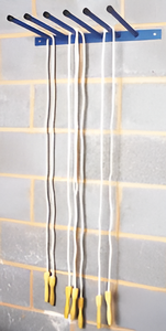 Держатель для скакалок (настенный, 6 кронштейнов) - fgospostavki.ru - Радужный