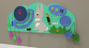 Настенная панель «Зайчик» - fgospostavki.ru - Радужный