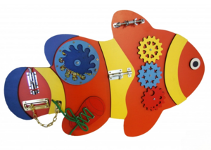 Бизиборд «Оранжевая рыбка» - fgospostavki.ru - Радужный