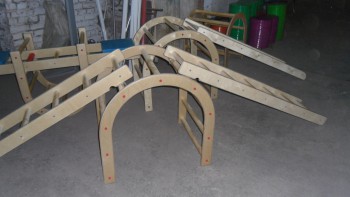 Лестница навесная с зацепами (420*2280 миллиметров, дерево) - fgospostavki.ru - Радужный