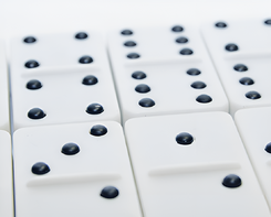 Домино для слабовидящих - fgospostavki.ru - Радужный