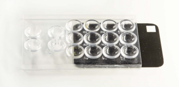 Планшетка для капельных реакций с фоновым экраном - fgospostavki.ru - Радужный